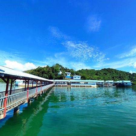 Coron Underwater Garden Resort מראה חיצוני תמונה