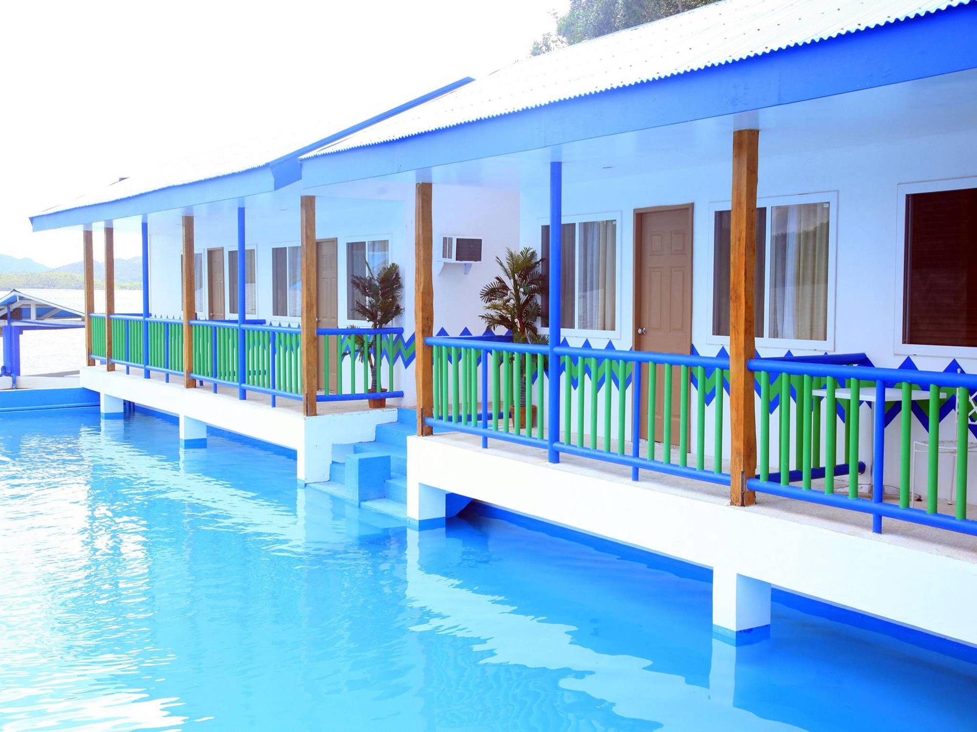 Coron Underwater Garden Resort מראה חיצוני תמונה